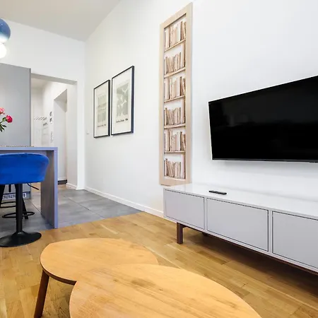 Apartment Gentle Glow By Tyzenhauz *