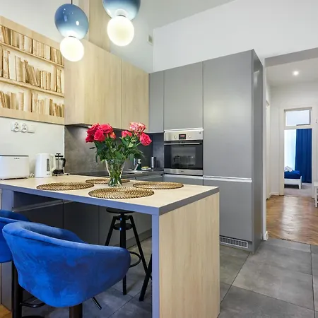 Gentle Glow By Tyzenhauz *