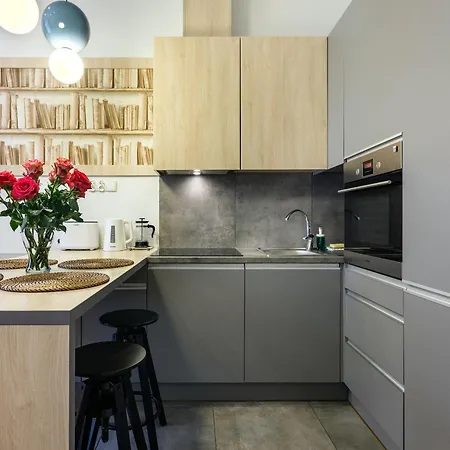 Gentle Glow By Tyzenhauz *