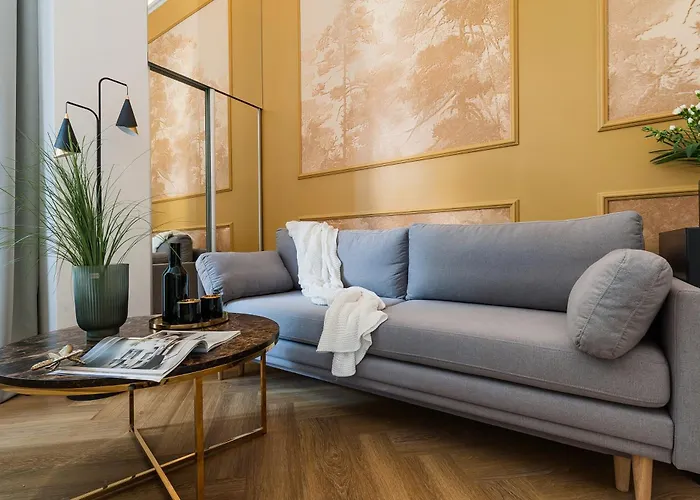 Apartment Gentle Glow By Tyzenhauz Krakow